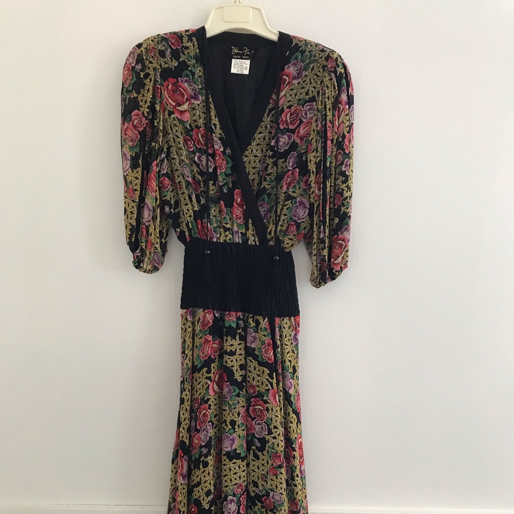 Vintage Diane Freis 100% Silk Bead Dress V-Neck S